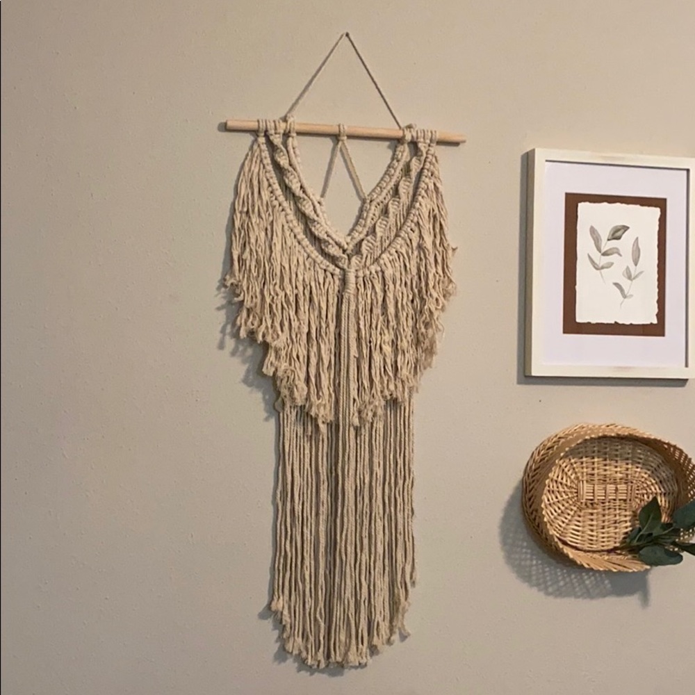Macrame wall hanging